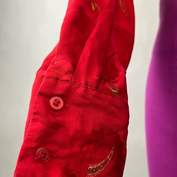 Beautiful Red silk vintage top - Picture 6 of 9